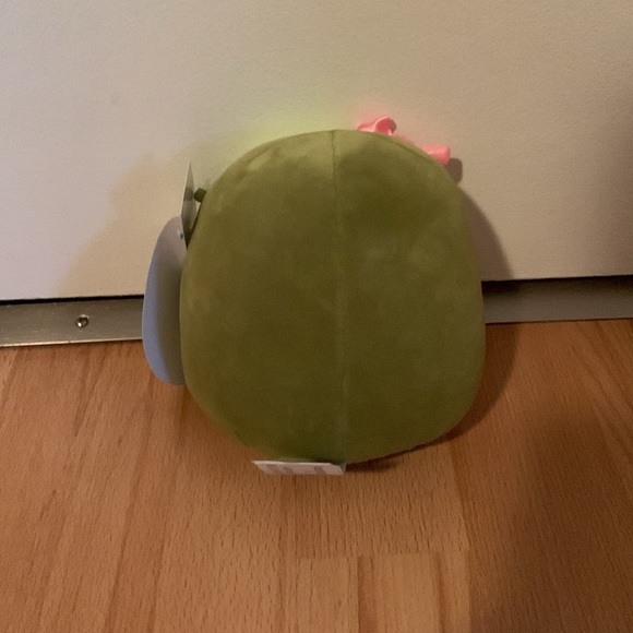 Aubrey 5” Squishmallow - Picture 4 of 4